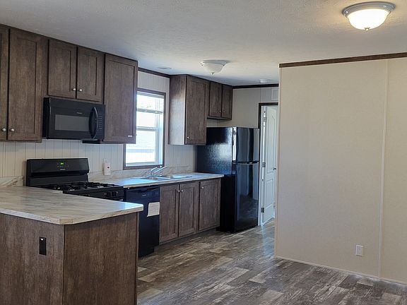 2nd image of 38000 Le Chateau Blvd #178