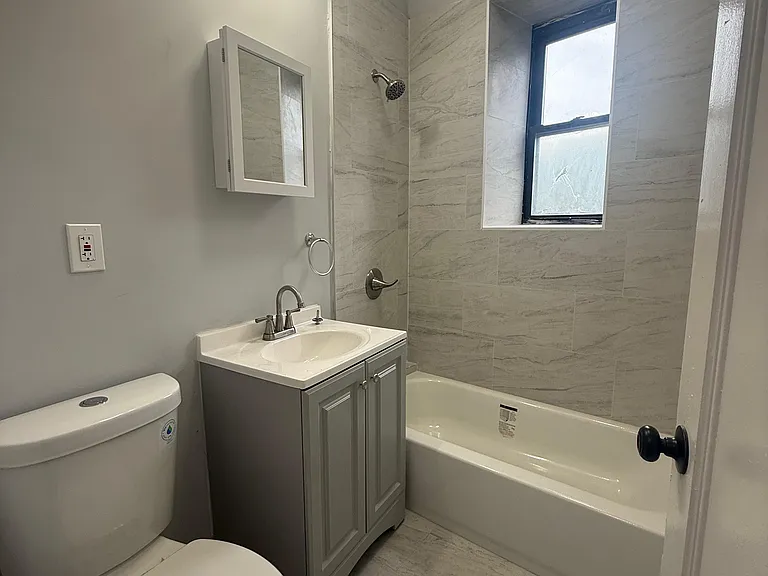 1000 S Orange Ave #102 — Photo 3