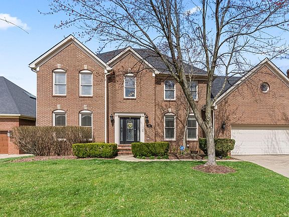 2nd image of 627 Mint Hill Ln