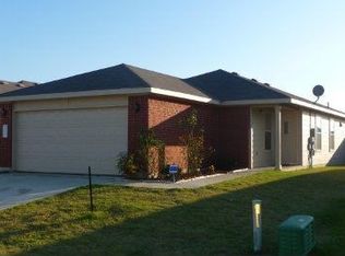 12509 Sky Harbor Dr, Del Valle, TX 78617