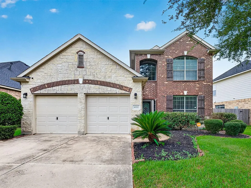 4022 Regal Stone Ln
