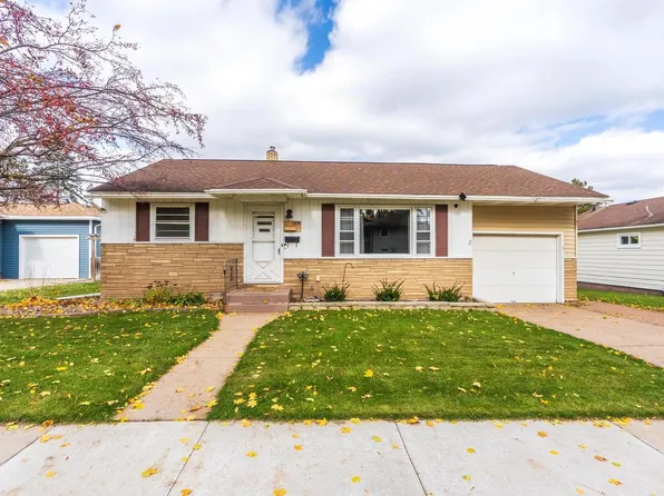 1106 CEDAR STREET, Wausau, WI 54401
