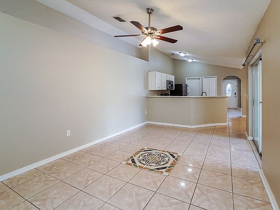 5th image of 5 Sequoia Way