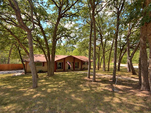 2nd image of 101 W Wiamea Ct