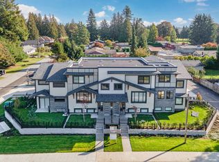 11384 207th St #4, Maple Ridge, BC V2X 1W6