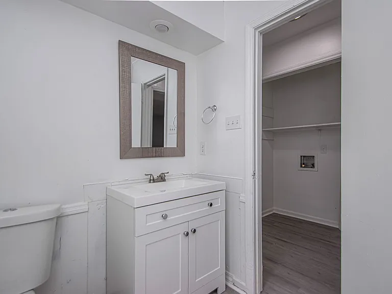 615 Mimi Ln — Photo 7