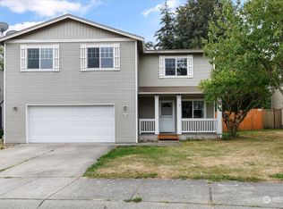 653 SW 1st Ave, Oak Harbor, WA 98277
