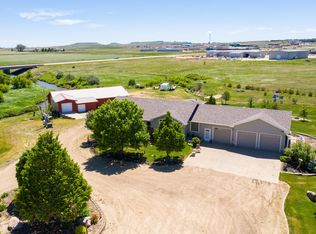 11116 Green River Dr, Dickinson, ND 58601