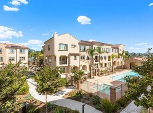 1575 Fortaleza Way UNIT 30, Vista, CA 92081