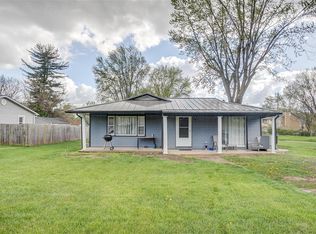 700 Hollywood Heights Rd, Caseyville, IL 62232