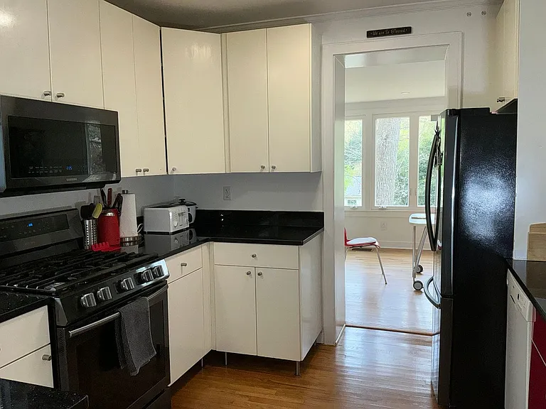 10623 S Dunmoor Dr — Photo 6