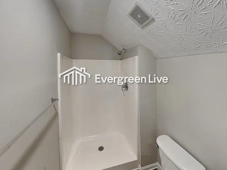 105 Hugh Dr — Photo 21