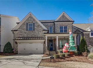 825 Hargrove Point Way, Alpharetta, GA 30004