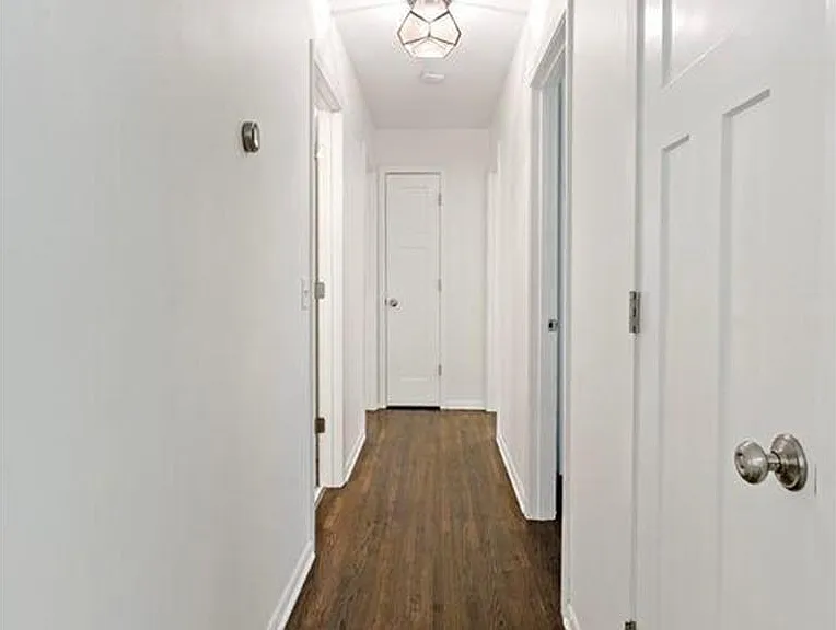 4520 Vandervork Ave — Photo 37
