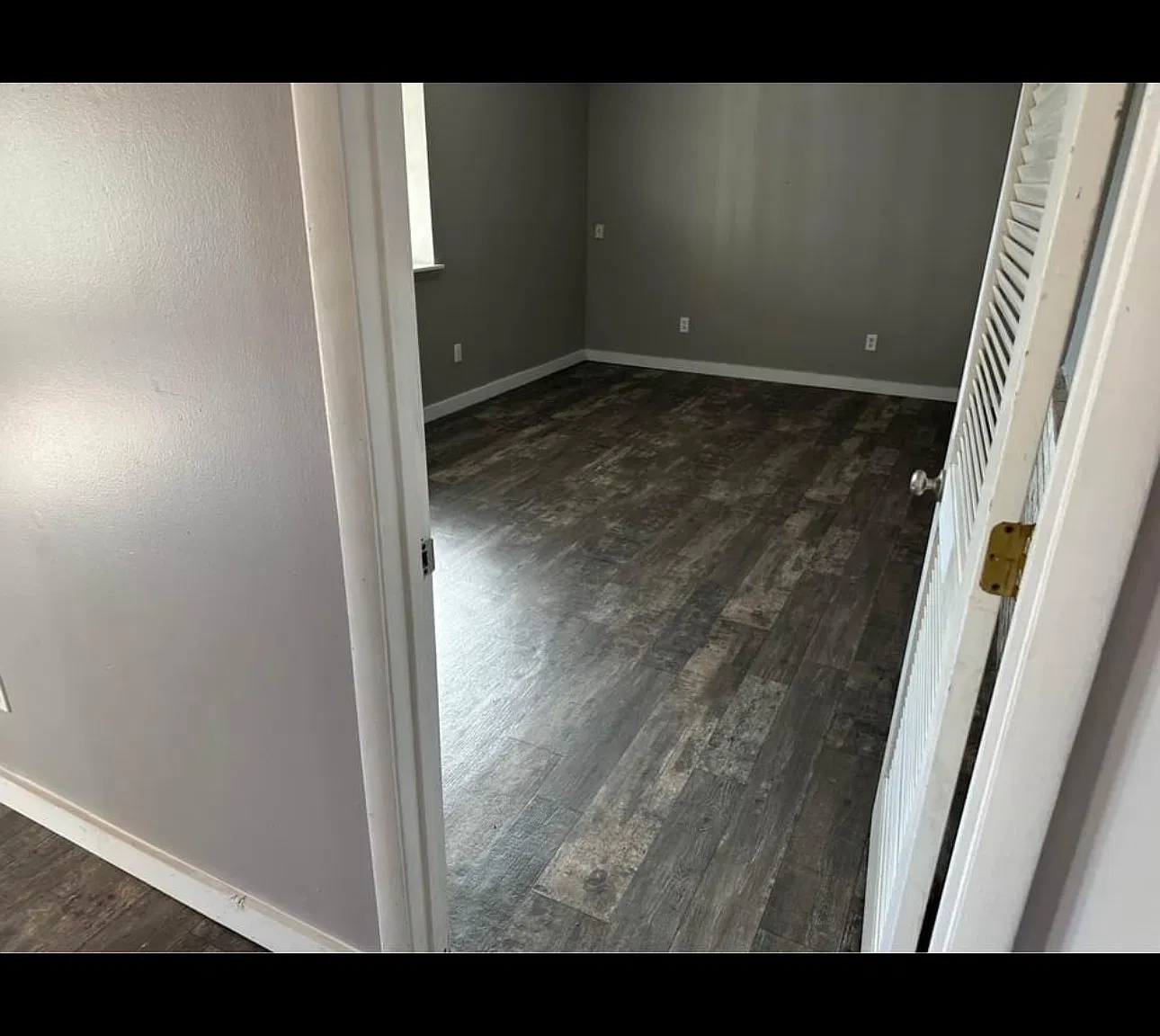 972 Kensington Rd — Photo 2