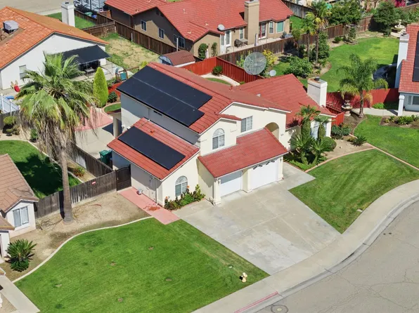 3055 Love St, Selma, CA 93662