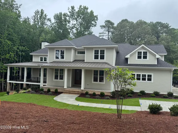 48 Glasgow Drive, Pinehurst, NC 28374