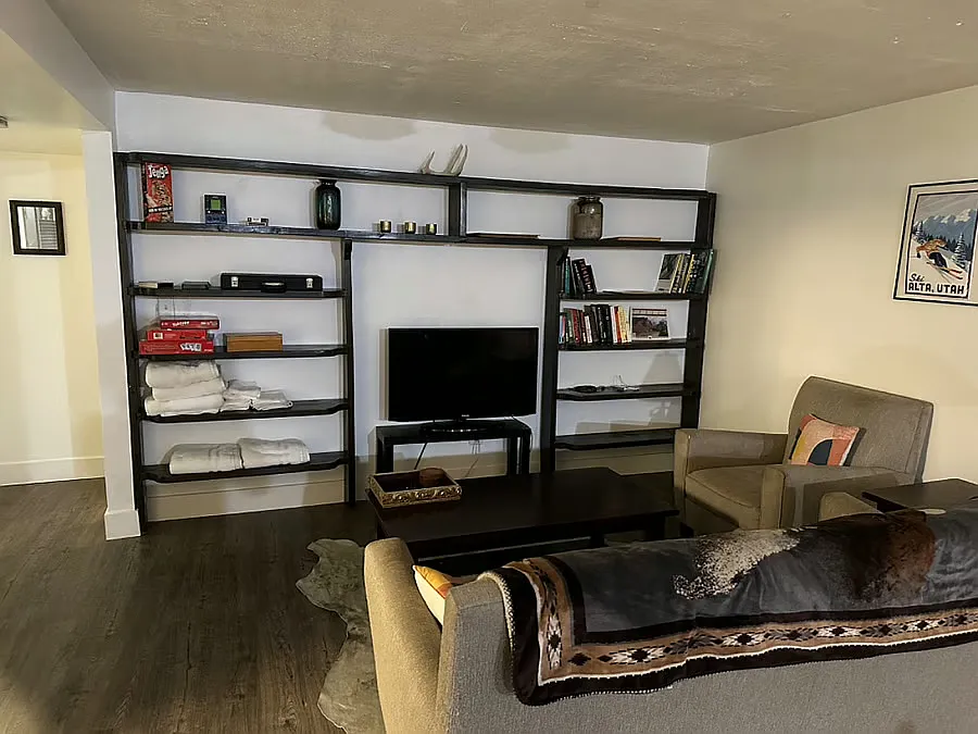 2 bed, 900 sqft, $1,500 — Photo 2
