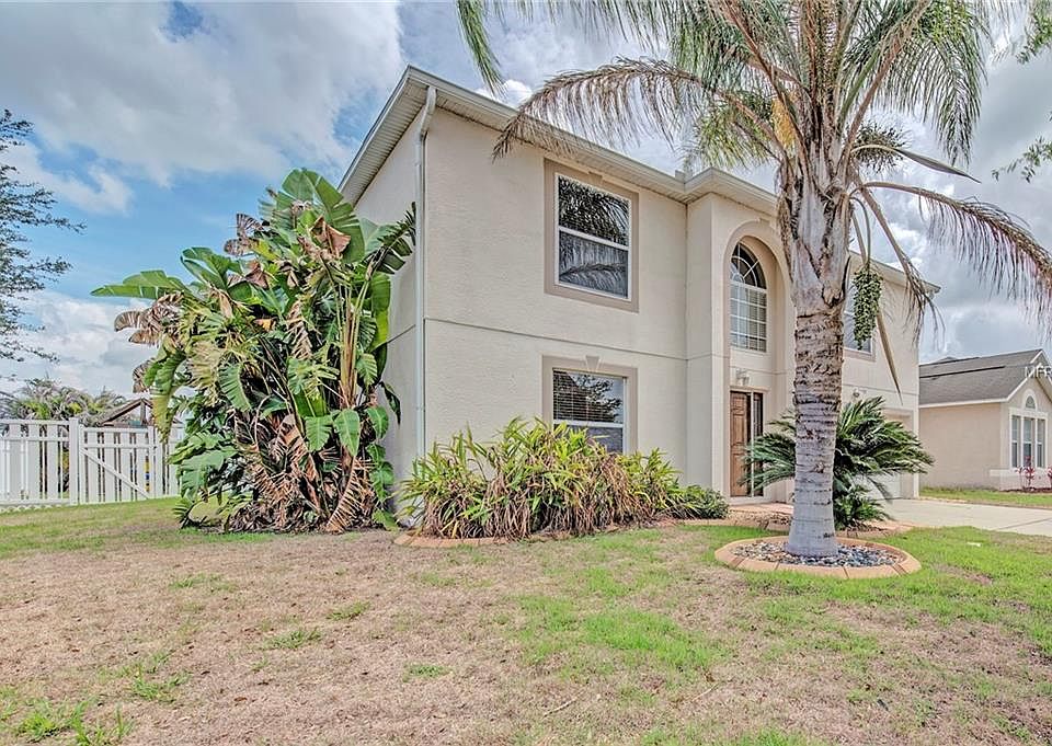 1st image of 10896 Banyan Wood Way