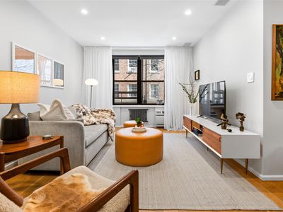 81 Bedford Street #2C, Manhattan, NY, 10014
