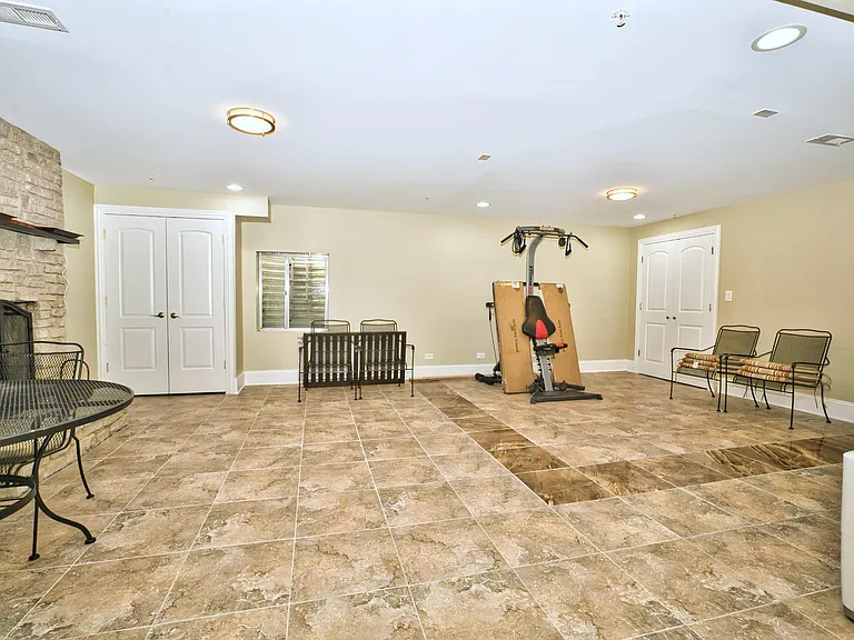 5044 Coyle Ave — Photo 43