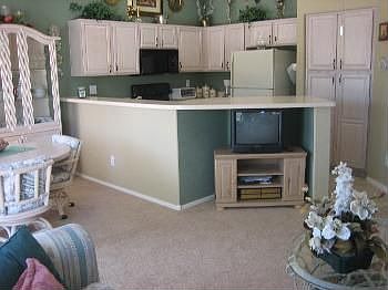 3rd image of 6869 S Oakmont Dr