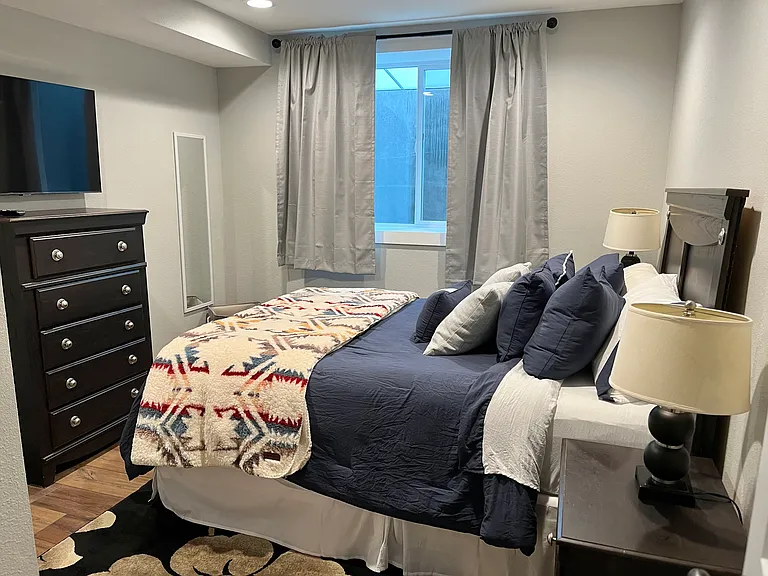 3243 SE Floss St — Photo 25