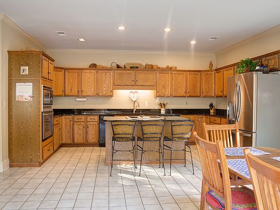 3rd image of 3009 Carnton Dr