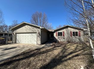 304 Linden Pl S, Northfield, MN 55057