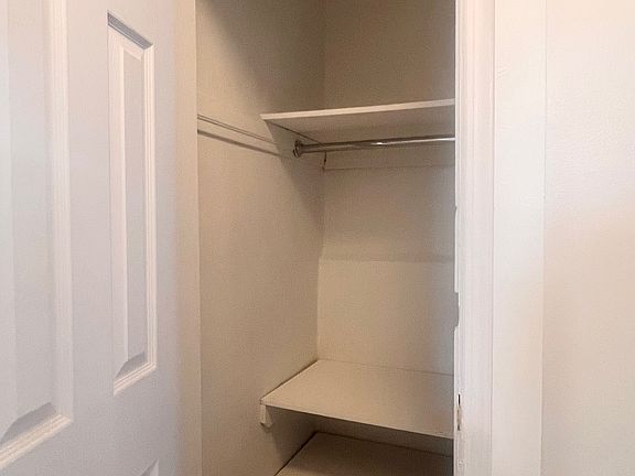 5th image of 34-01 92nd St Floor 1