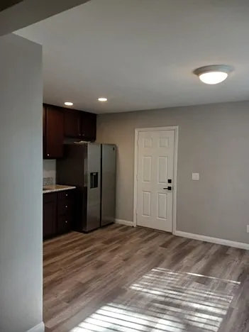 1131 Emory St — Photo 10