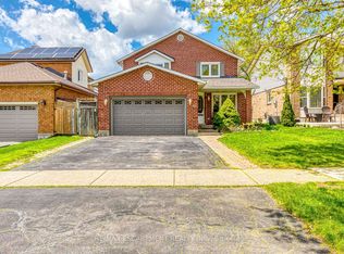 43 Niska Dr, Hamilton, ON L8B 0B5