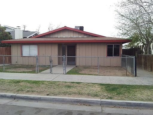 2nd image of 615 Grace St APT D