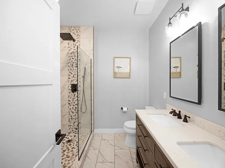 1294 E Apricot Ln — Photo 11