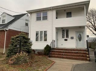 12047 194th St #1, Saint Albans, NY 11412