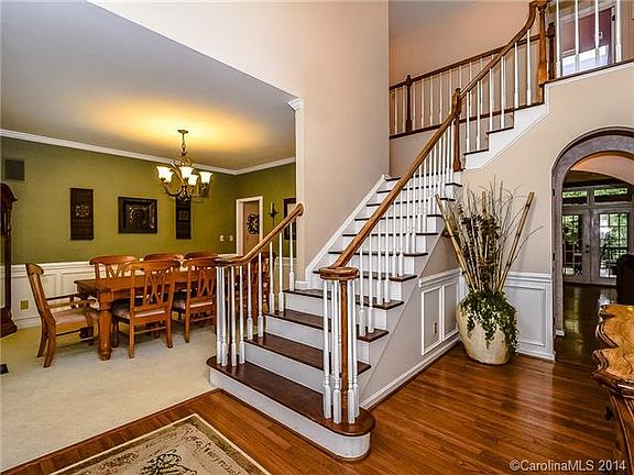 2nd image of 8733 Taybrook Dr