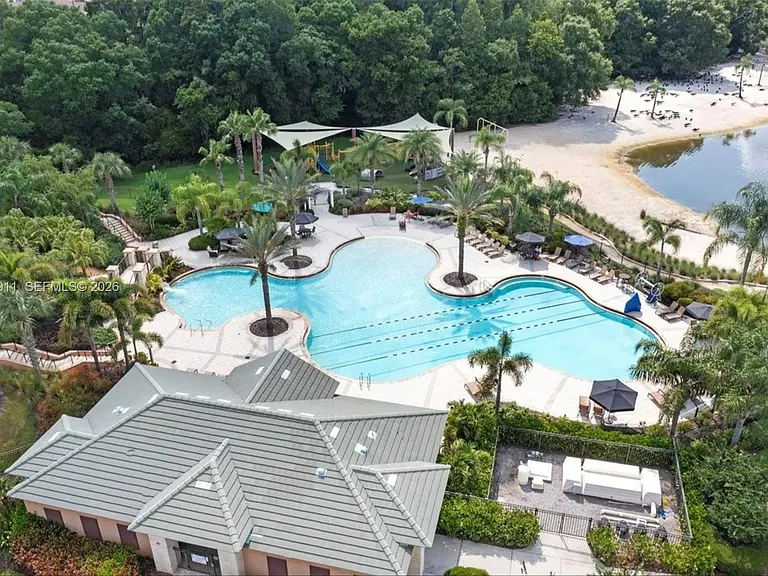 11016 Tahiti Isle Ln — Photo 35