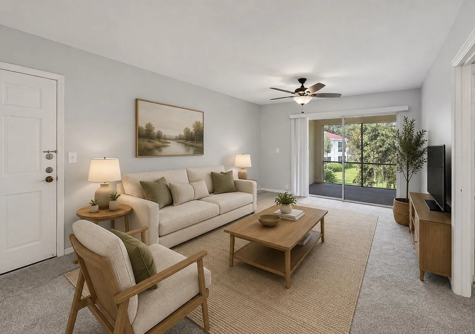 Beautiful 2-Bedroom Carrollwood Condo with Pond Views — Photo 2