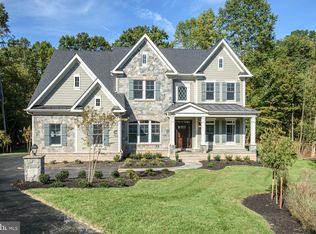 2524 Rambling Rd, Vienna, VA 22181