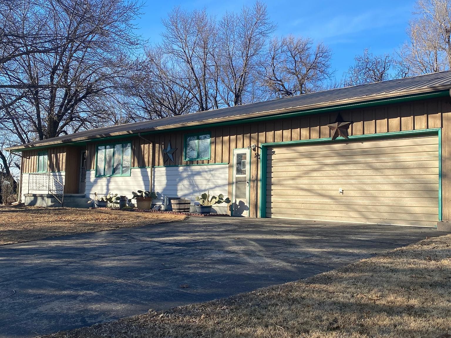 914 N Burmac Rd, Burrton, KS 67020 Zillow