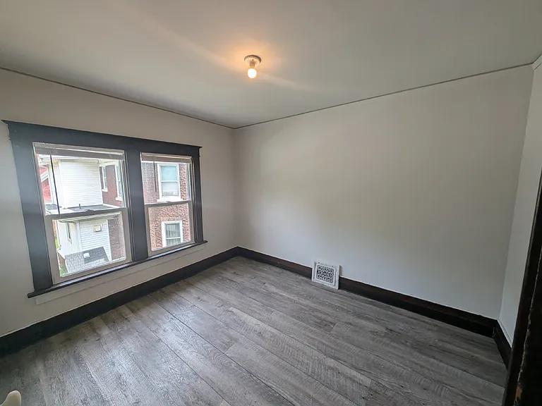 1086 N Cedar St #3 — Photo 11