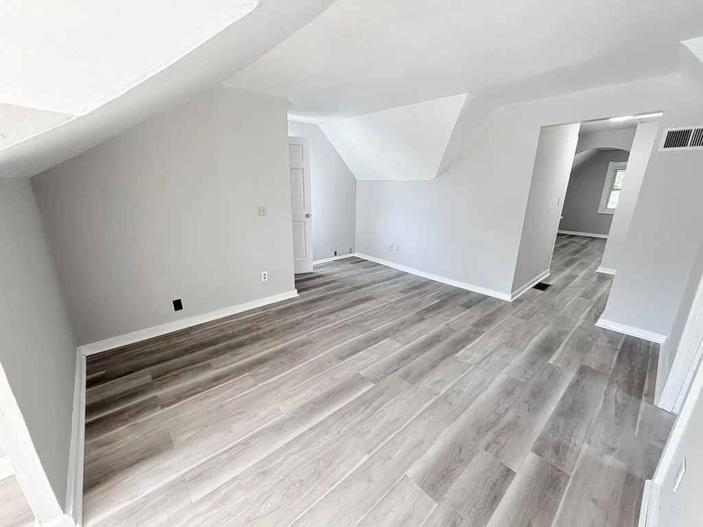 4 bed, 1255 sqft, $1,325 — Photo 4
