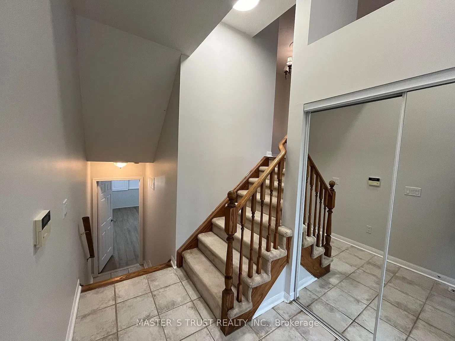 3 bed, $3,500 — Photo 3