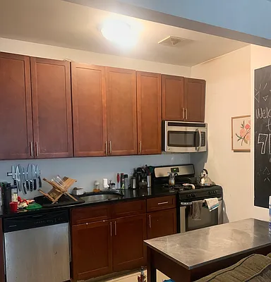 Rented by Dream NYC LLC | media 2