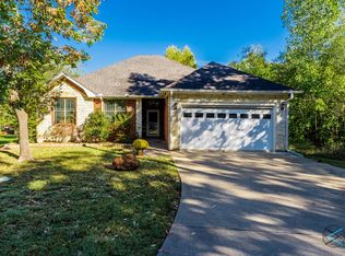 236 Commander Dr, Gun Barrel City, TX 75156