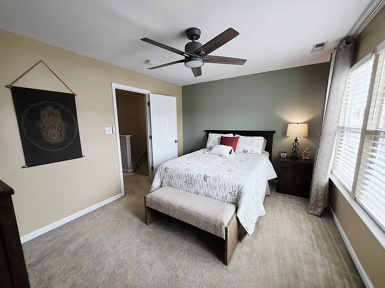 1422 Independence Blvd — Photo 13
