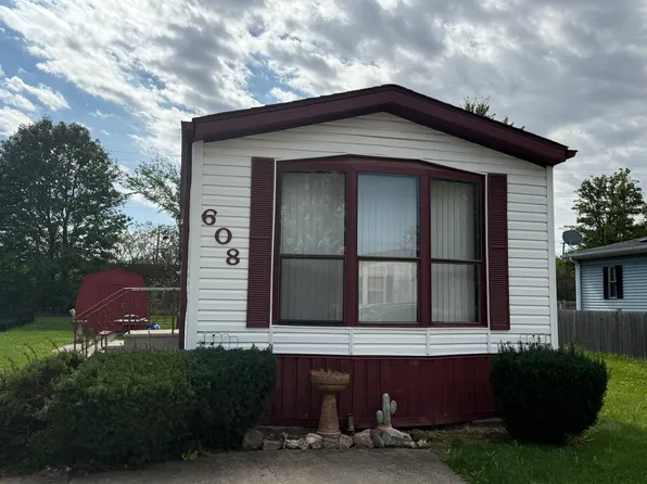 608 Tanglewood Rd, Matteson, IL 60443