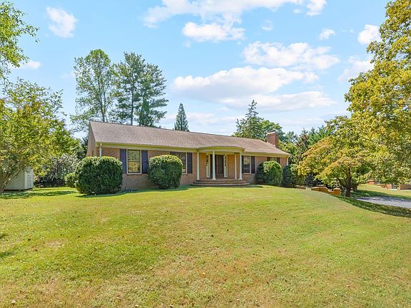 2nd image of 311 Gloucester Rd