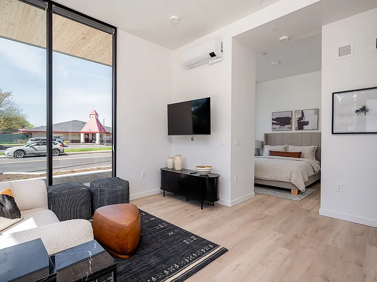 One Twenty Up | Furnished Urban 1 Bedroom