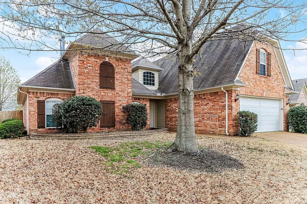 3 bed, 2.0 bath, 2195 sqft, $2,160 — Photo 4